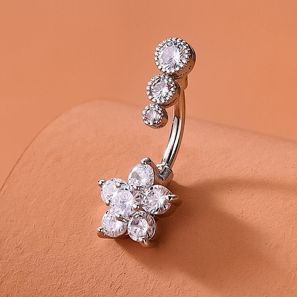 ⚜️𝟯𝟬%𝗢𝗙𝗙 𝗯𝘂𝗻𝗱𝗹𝗲𝘀 𝟯+⚜️ NEW CZ Flower Delicate Stainless Steel Navel Ring - Picture 3 of 6